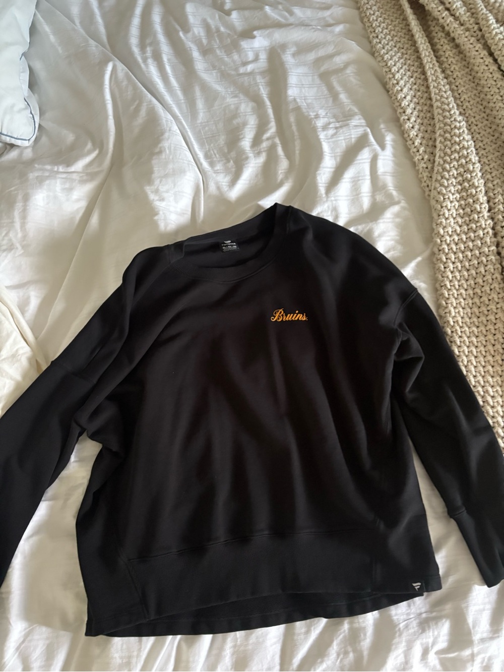 Fanatics Boston bruins sweatshirt size xl worn once
